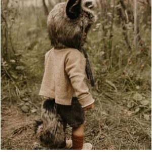 Native Fable Dire Wolf Bonnet size 4/5 years